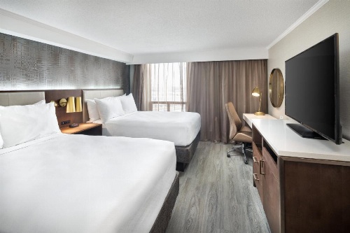 Crowne Plaza TORONTO AIRPORT image 10